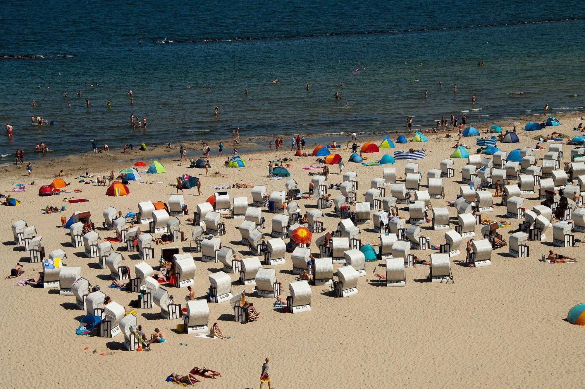 Haus Baltic 12 Mit Balkon - Zentrale Lage Im Ostseebad Sellin Dış mekan fotoğraf
